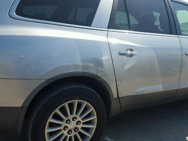 5GAER23708J252273 - 2008 BUICK ENCLAVE SILVER photo 9