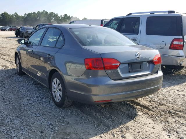 3VW2K7AJ3EM225937 - 2014 VOLKSWAGEN JETTA BASE Մոխրագույն լուսանկար 3