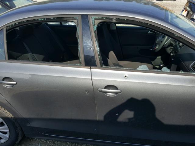 3VW2K7AJ3EM225937 - 2014 VOLKSWAGEN JETTA BASE Մոխրագույն լուսանկար 9