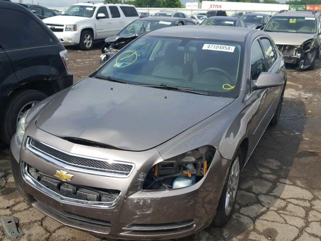 1G1ZC5E03AF320120 - 2010 CHEVROLET MALIBU 1LT ნაცრისფერი ფოტო 2