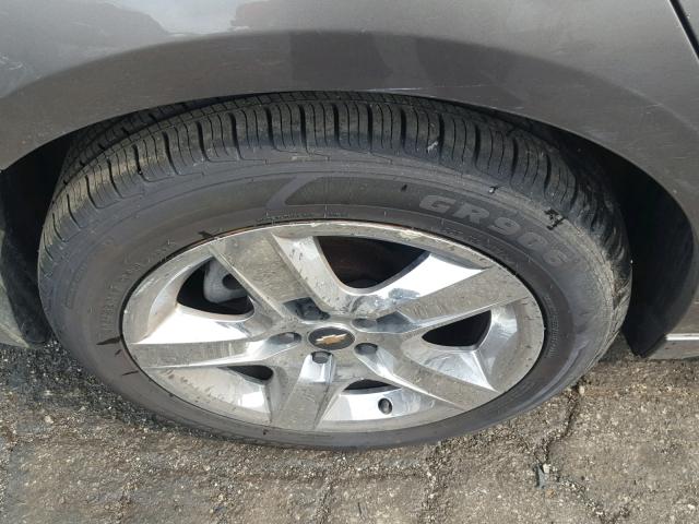 1G1ZC5E03AF320120 - 2010 CHEVROLET MALIBU 1LT ნაცრისფერი ფოტო 9