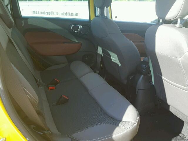 ZFBCFADH1GZ038234 - 2016 FIAT 500L TREKK YELLOW photo 6