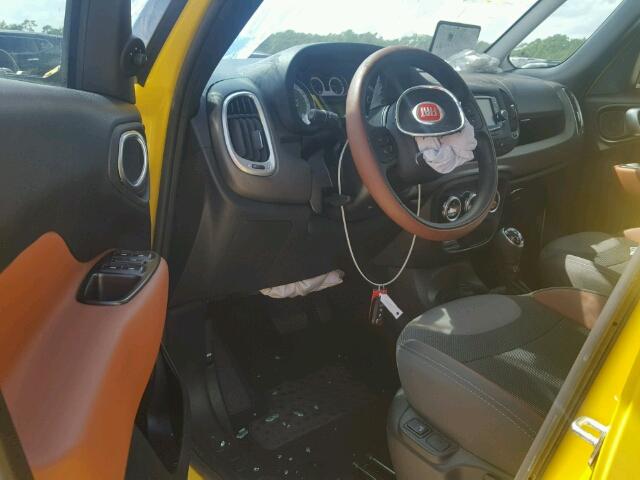 ZFBCFADH1GZ038234 - 2016 FIAT 500L TREKK YELLOW photo 9