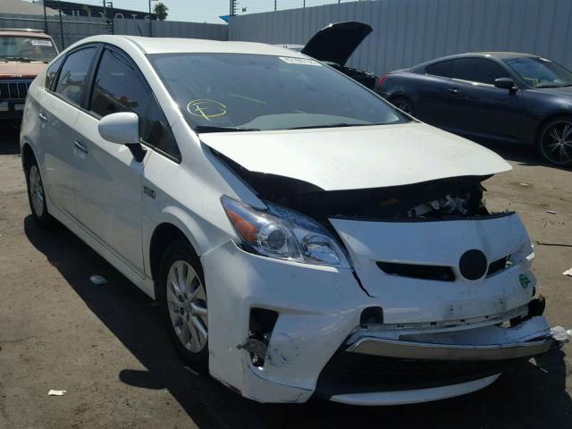 JTDKN3DP7F3066863 - 2015 TOYOTA PRIUS PLUG WHITE photo 1