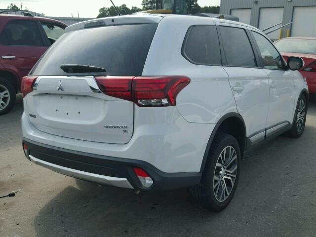 JA4AD3A33GZ007382 - 2016 MITSUBISHI OUTLANDER WHITE photo 4