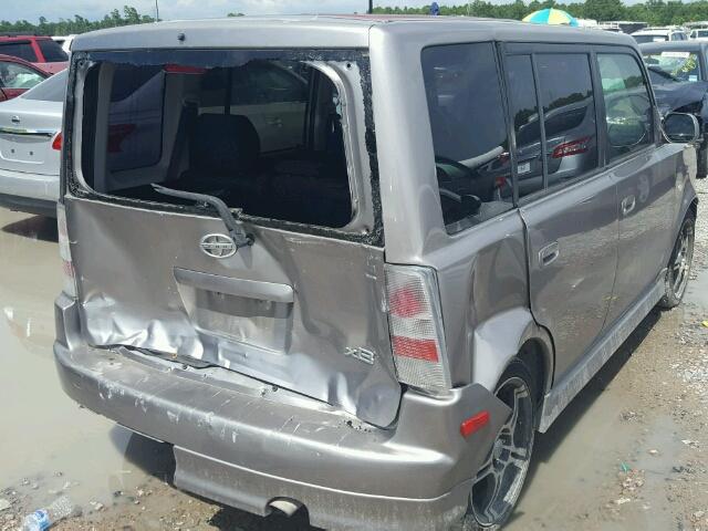 JTLKT324250200715 - 2005 TOYOTA SCION XB Gris foto 4