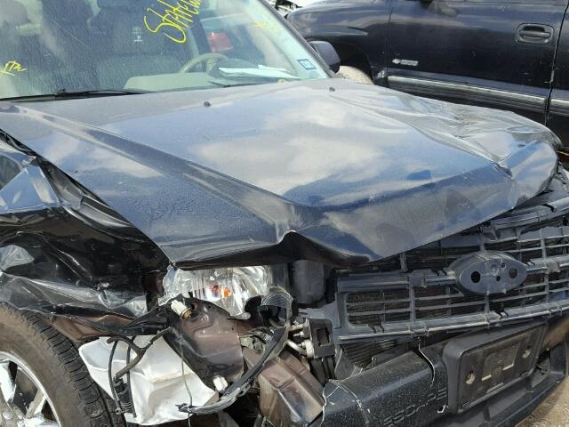 1FMCU0D7XBKB97688 - 2011 FORD ESCAPE XLT BLACK photo 7