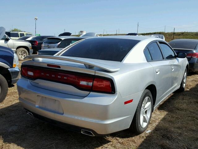 2C3CDXBG7CH228666 - 2012 DODGE CHARGER SILVER photo 4