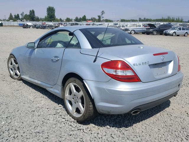 WDBWK56F76F100226 - 2006 MERCEDES-BENZ SLK 350 SILVER photo 3