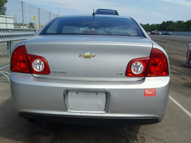 1G1ZG57B18F158176 - 2008 CHEVROLET MALIBU LS SILVER photo 9