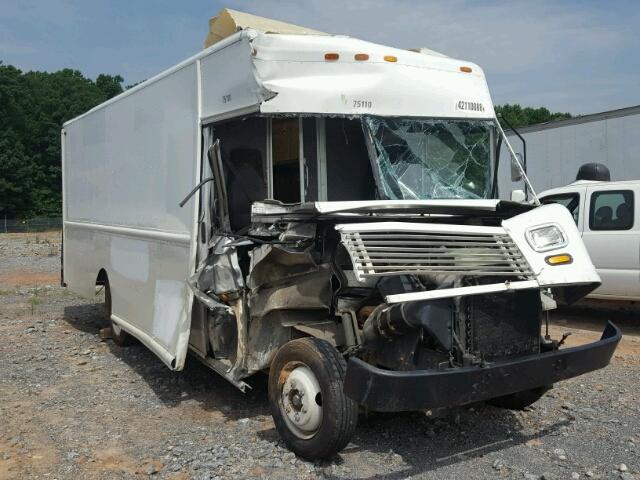 4UZAAPDH47CY88007 - 2007 FREIGHTLINER CHASSIS M WHITE photo 1