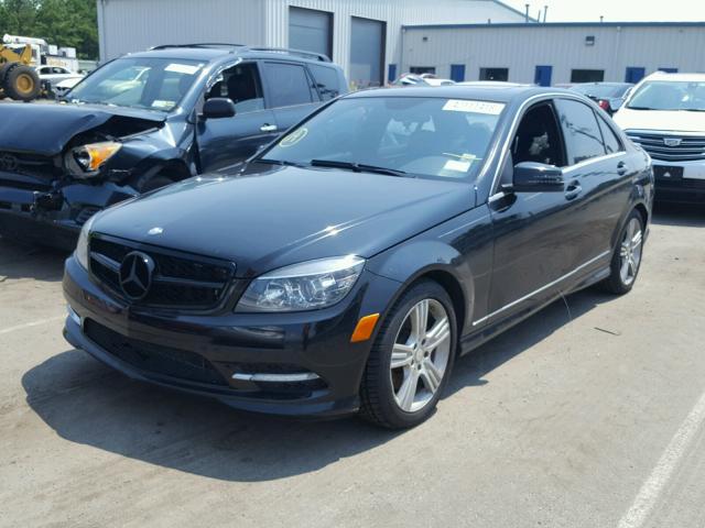 WDDGF5GB3BR139528 - 2011 MERCEDES-BENZ C 350 BLACK photo 2