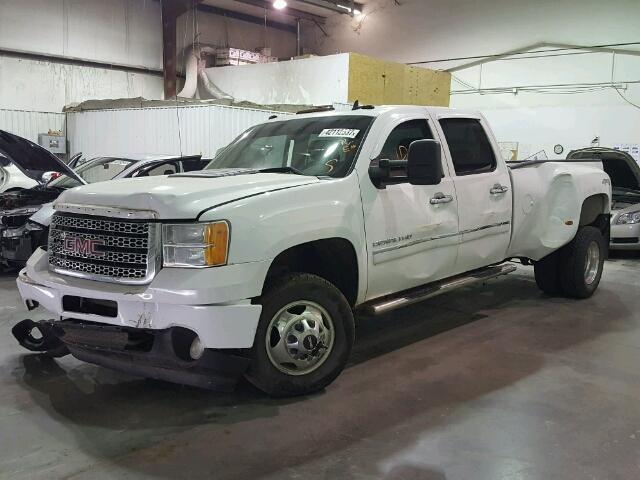 1GT426C85DF143383 - 2013 GMC SIERRA WHITE photo 2