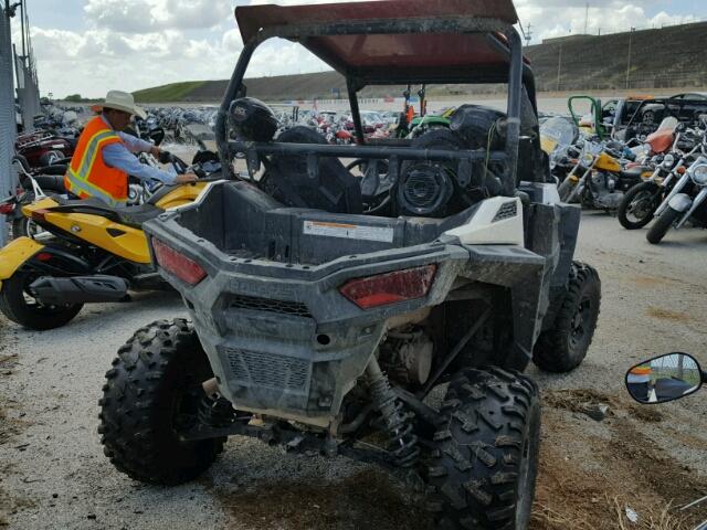 3NSVBA878GH102572 - 2016 POLARIS RZR WHITE photo 4