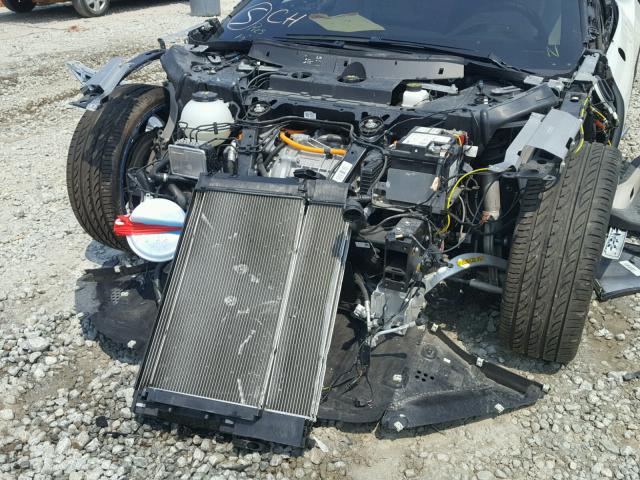 WBY2Z2C50FV392103 - 2015 BMW I8 WHITE photo 9