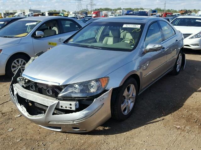 JH4KB16678C004060 - 2008 ACURA RL SILVER photo 2