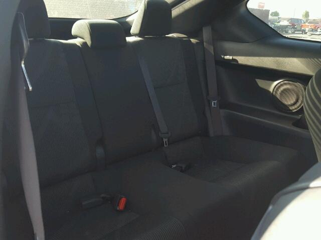 JTKJF5C73D3055709 - 2013 TOYOTA SCION TC 白色 照片 6