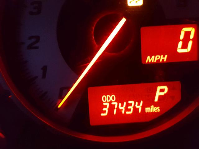 JF1ZNAA18D2711547 - 2013 TOYOTA SCION FR-S WHITE photo 8