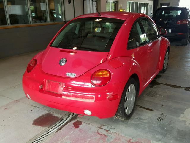 3VWBB61C1WM032134 - 1998 VOLKSWAGEN NEW BEETLE RED photo 4