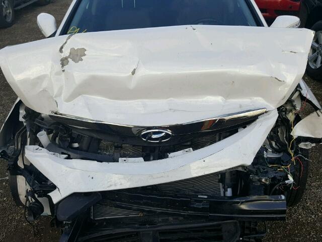 KMHEC4A42FA124159 - 2015 HYUNDAI SONATA WHITE photo 7