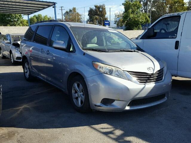 5TDKK3DC0BS043892 - 2011 TOYOTA SIENNA LE SILVER photo 1