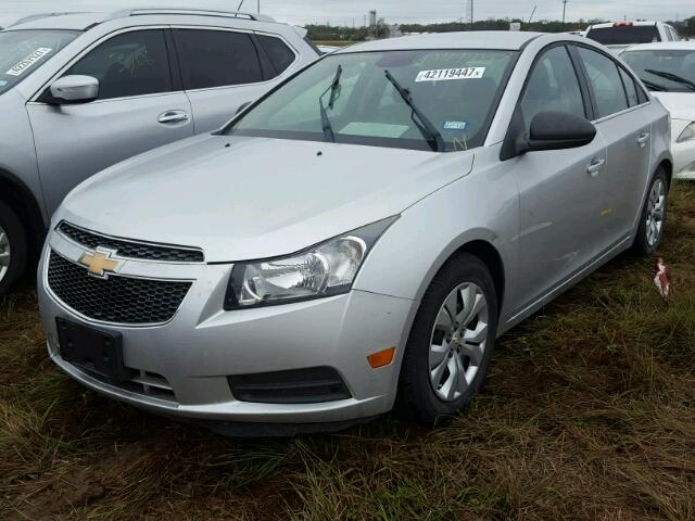 1G1PC5SH8C7361857 - 2012 CHEVROLET CRUZE LS SILVER photo 2