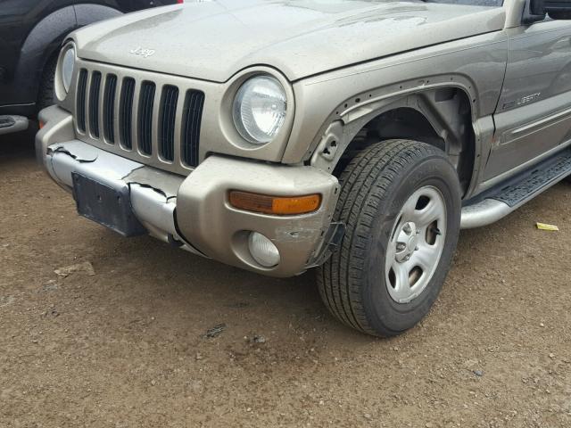 1J4GL38K03W718415 - 2003 JEEP LIBERTY RE GOLD photo 9