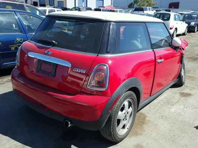 WMWMF33509TW70830 - 2009 MINI COOPER RED photo 4