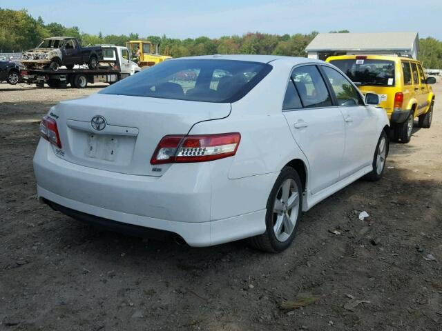 4T1BF3EK6BU771718 - 2011 TOYOTA CAMRY BASE WHITE photo 4