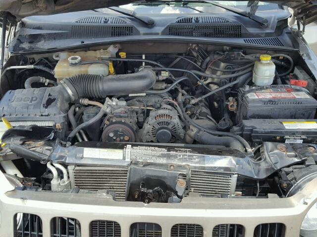 1J4GL48K35W570530 - 2005 JEEP LIBERTY SP GOLD photo 7