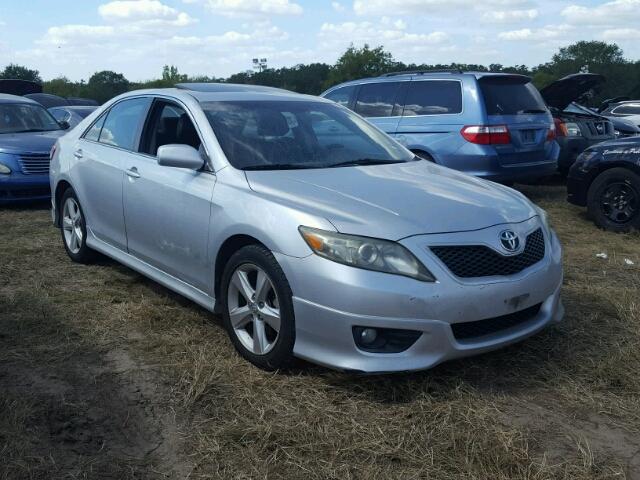 4T1BF3EK5AU016140 - 2010 TOYOTA CAMRY BASE SILVER photo 1