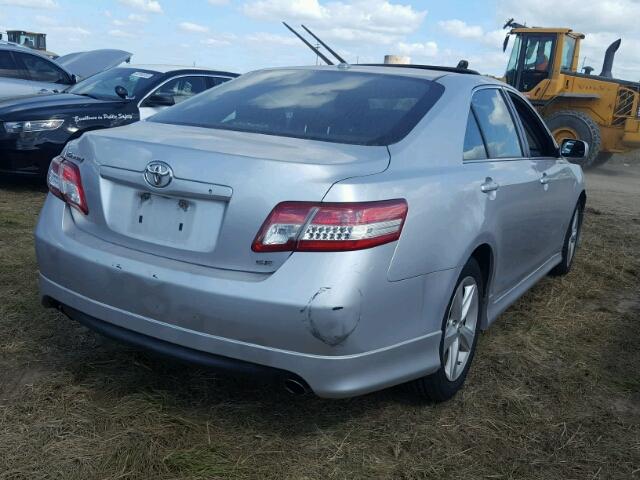 4T1BF3EK5AU016140 - 2010 TOYOTA CAMRY BASE SILVER photo 4