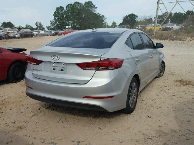 5NPD84LF8HH085377 - 2017 HYUNDAI ELANTRA SE SILVER photo 4