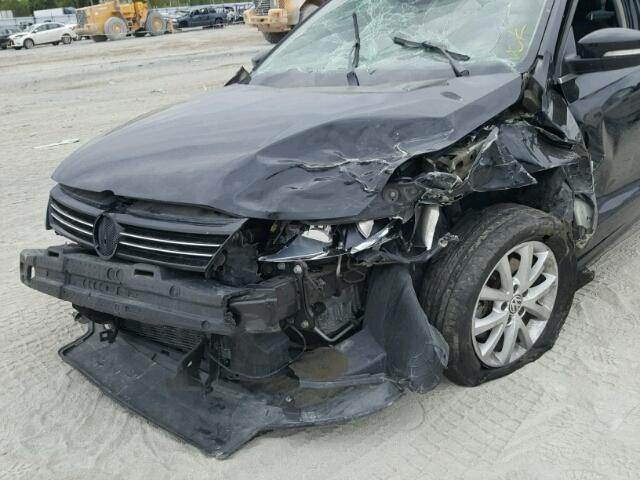 3VWDX7AJ2DM423787 - 2013 VOLKSWAGEN JETTA SE Qara foto 9