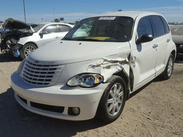 3A8FY58B28T115812 - 2008 CHRYSLER PT CRUISER WHITE photo 2