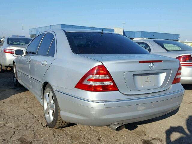 WDBRF52H86F746979 - 2006 MERCEDES-BENZ C GENERATI SILVER photo 3