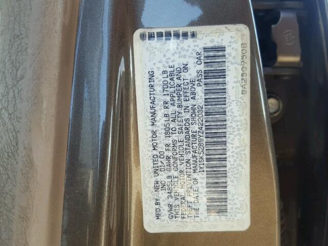 1Y1SK5289YZ422032 - 2000 CHEVROLET GEO PRIZM 金色 照片 10