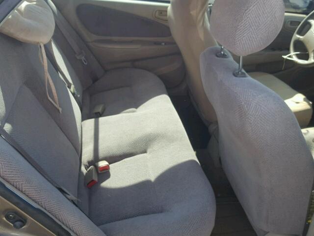 1Y1SK5289YZ422032 - 2000 CHEVROLET GEO PRIZM 金色 照片 6