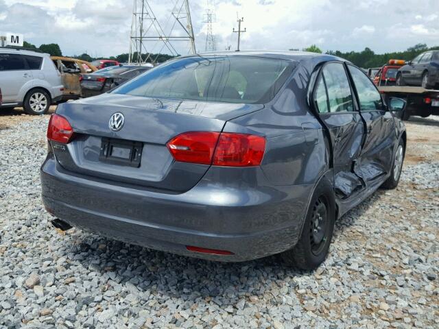 3VW2K7AJ2EM303835 - 2014 VOLKSWAGEN JETTA BASE 灰色 照片 4