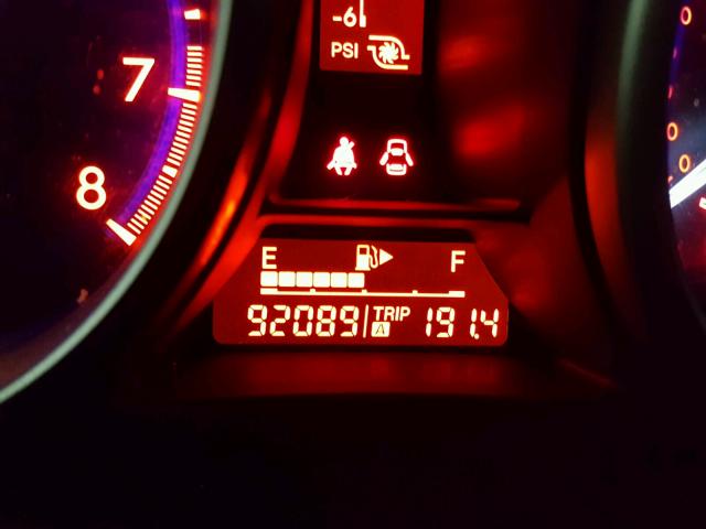 JM1BL1K41B1402984 - 2011 MAZDA SPEED 3 SILVER photo 8