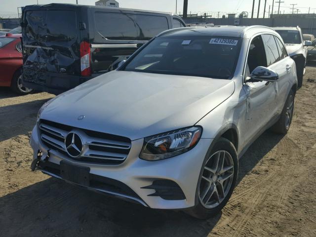 WDC0G4KB0GF093735 - 2016 MERCEDES-BENZ GLC 300 4M SILVER photo 2