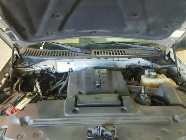 5LMFU27587LJ05978 - 2007 LINCOLN NAVIGATOR თაფლისფერი ფოტო 7