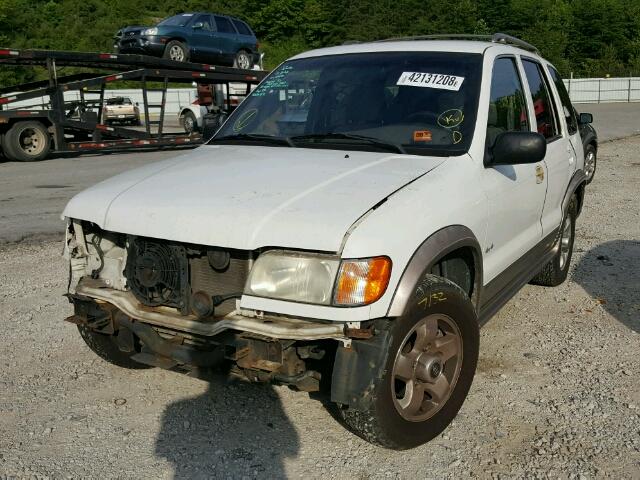 KNDJA723025145725 - 2002 KIA SPORTAGE WHITE photo 2