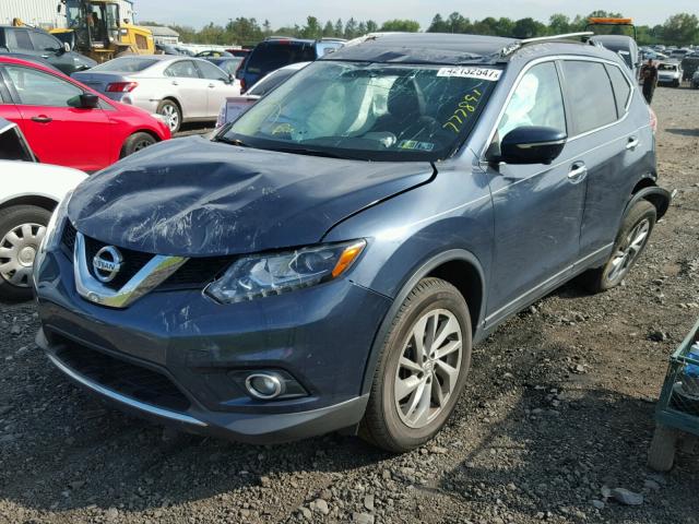 5N1AT2MV9FC777891 - 2015 NISSAN ROGUE S BLUE photo 2