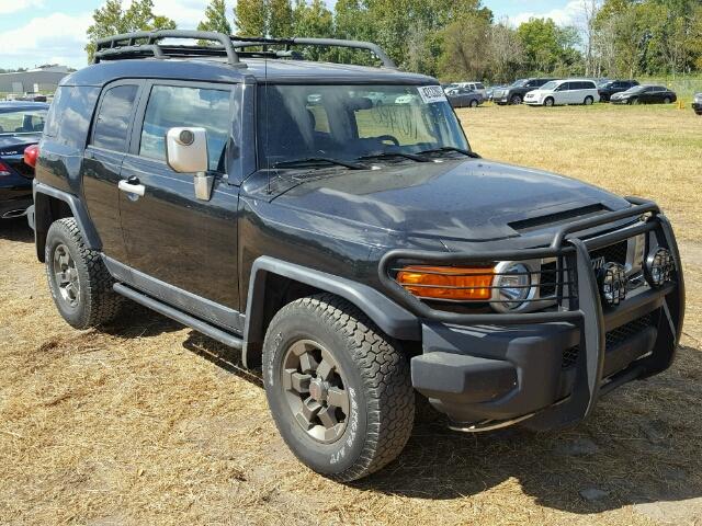 JTEBU11F570058214 - 2007 TOYOTA FJ CRUISER BLACK photo 1