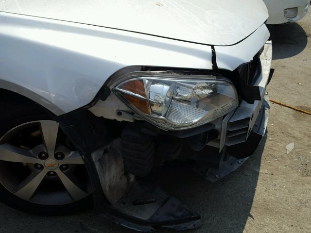 1G1ZC5E06CF124904 - 2012 CHEVROLET MALIBU 1LT SILVER photo 9