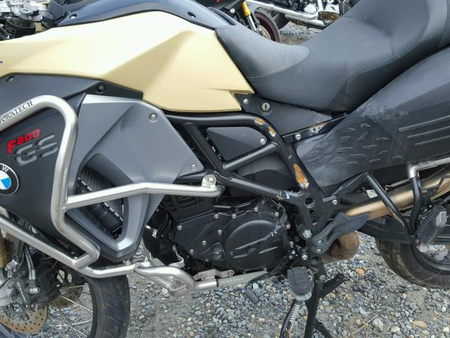 WB10B1500EZF89661 - 2014 BMW F800 BLACK photo 7