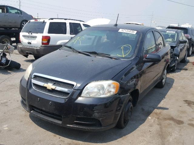 KL1TD56E59B363159 - 2009 CHEVROLET AVEO LS BLACK photo 2