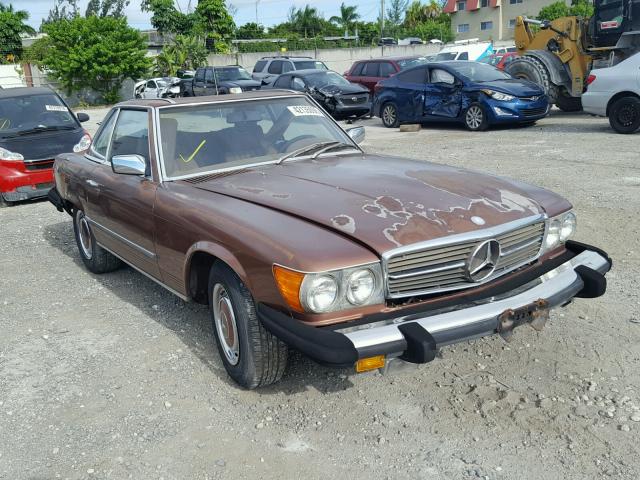 10704412031547 - 1976 MERCEDES-BENZ 450 SL BROWN photo 1