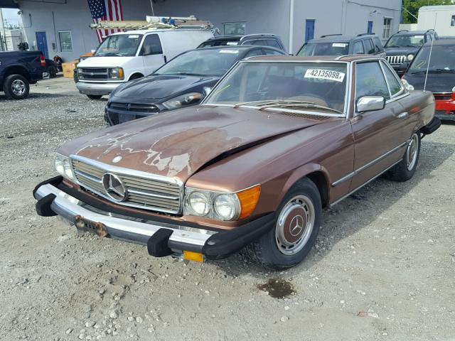 10704412031547 - 1976 MERCEDES-BENZ 450 SL BROWN photo 2